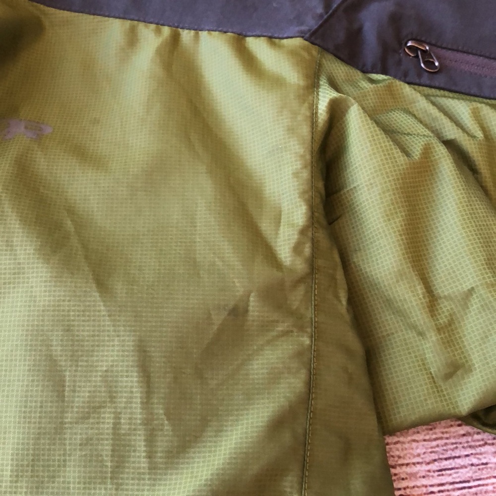 Outdoor Research lined jacket. Size medium. - Picture 10 of 15